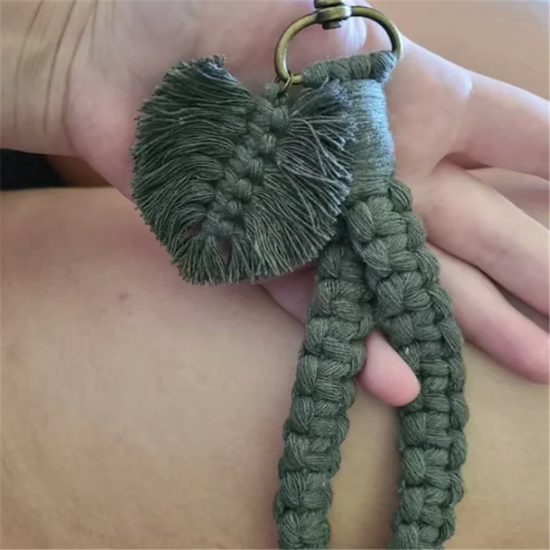 https://ae01.alicdn.com/kf/H3d27f78095b749c8b17bc25137704d698/Boho-Handmade-Woven-MACRAME-KEYCHAIN-with-Leaf-Charm-Designer-Bag-Accessories-Key-Ring-Chain-Tiny-Keyring.jpg