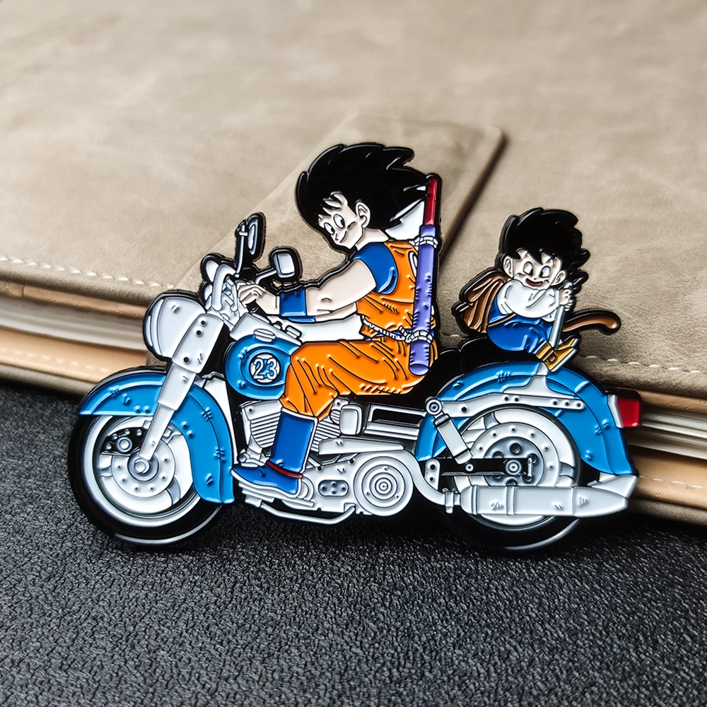 Broche de Dragon Ball para motocicleta, insignia de padre e hijo,  accesorios de colección periféricos de animación de moda, Son Goku| | -  AliExpress