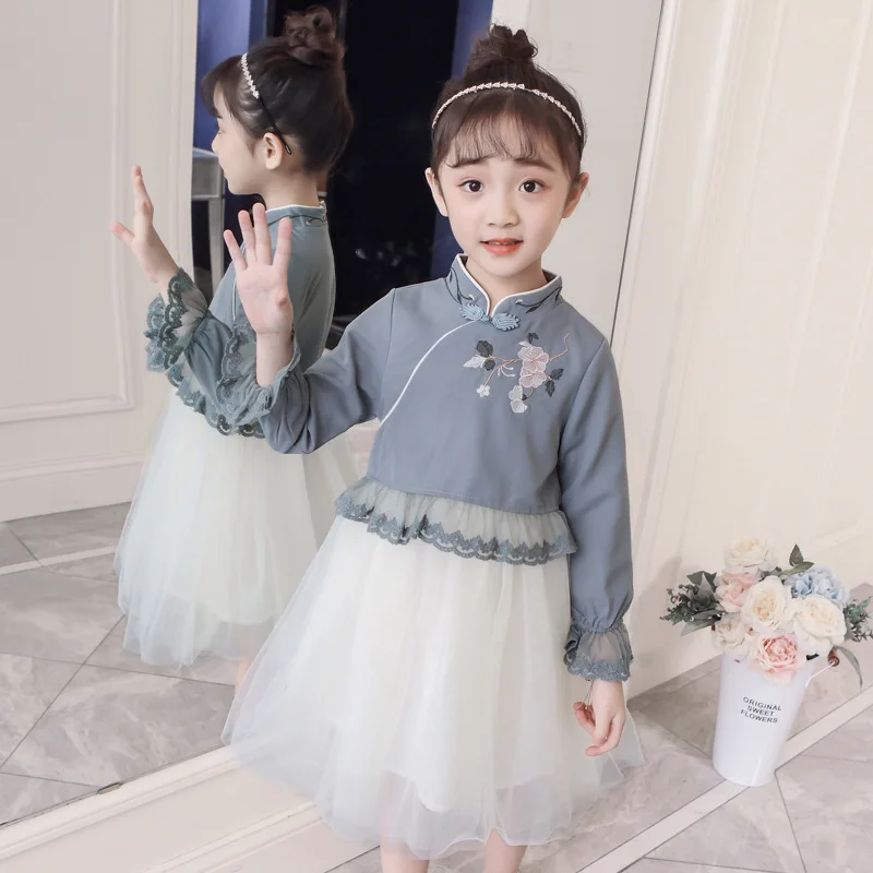 

Girls Children Shirt 2018 Autumn New Style Big Boy Fashion Embroidered Vine with a Button Retro Dress