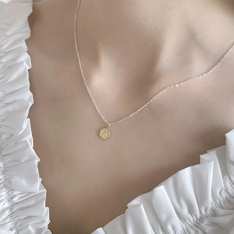 

WTLTC Gold Color Small Tiny Disk Chokers Necklaces 925 Sterling Sliver Drop Link Pendant Necklace Round Medallion Coin Choker