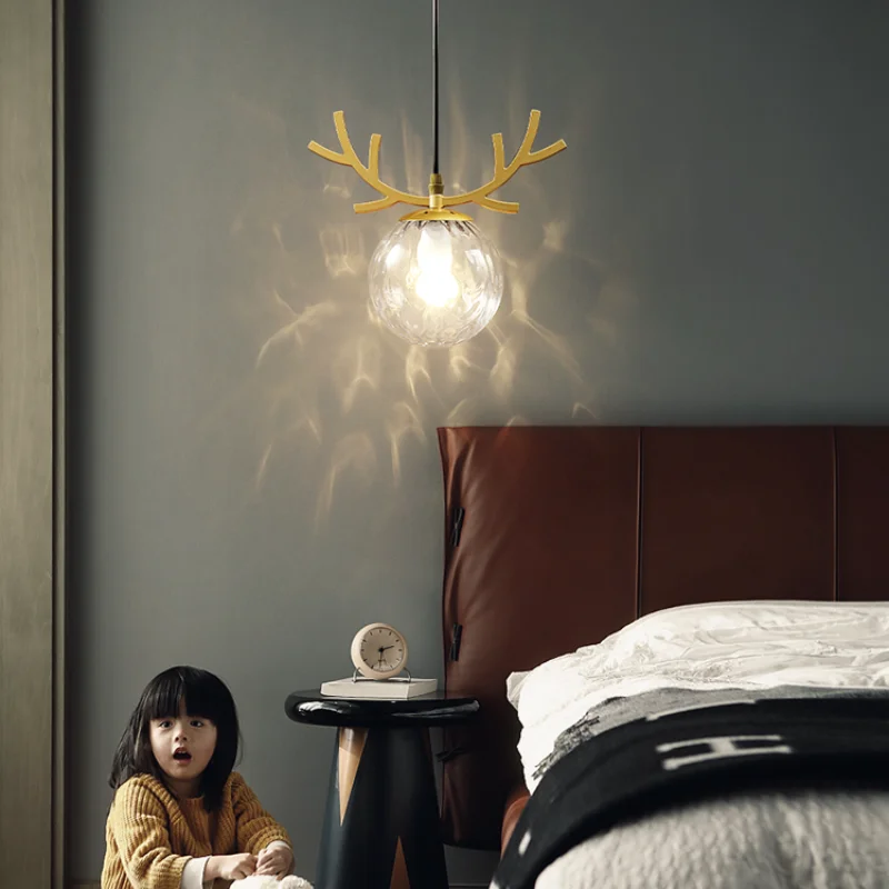 

Nordic light luxury pendant lights fashion ins antler bedroom bedside droplights modern aisle bar small pendant lamp CL101402