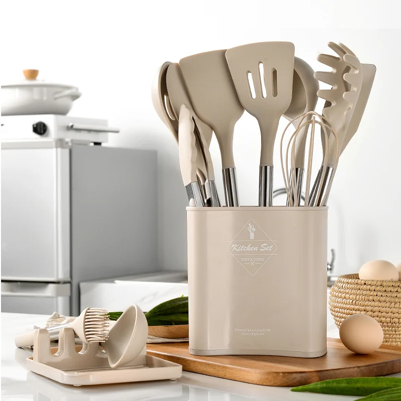 Set di utensili da cucina in Silicone manico in legno spatola cucchiaio da  minestra pennello mestolo
