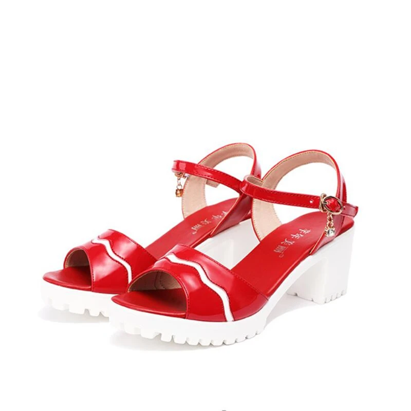 

Medium Heels 6CM Women's Sandals Open Toe Ankle Strap Platform Shoes New 2020 Fashion Patent Leather Shoes Big Size High Heels