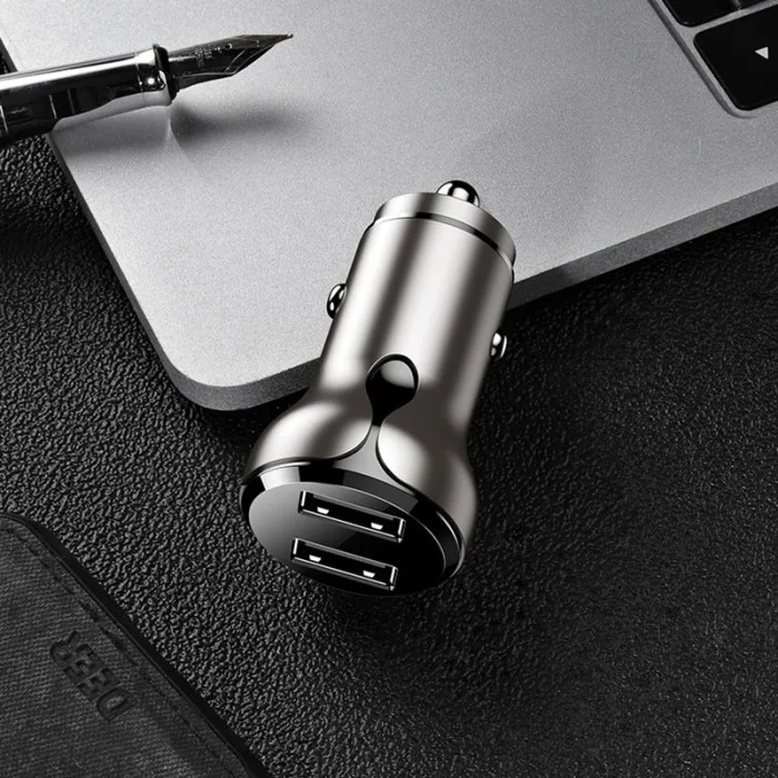 Автомобильное зарядное устройство из цинкового сплава с двумя usb-портами, универсальное зарядное устройство M8617