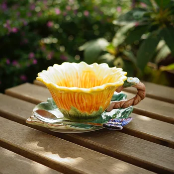 

Personalized Sunflower Coffee Cup Saucer Underglaze Ceramic Flower Tea Cup Set Vintage Home Kitchen Decor Nice Wedding Mug Gifts