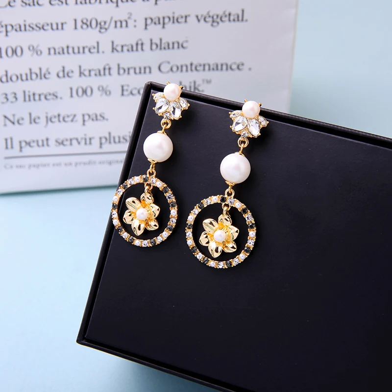 Peace Dove Gold Color Choker Necklaces Crystal Flowers Imitation Pearls Gowns Wedding For Women Fashion Jewelry New Arrival