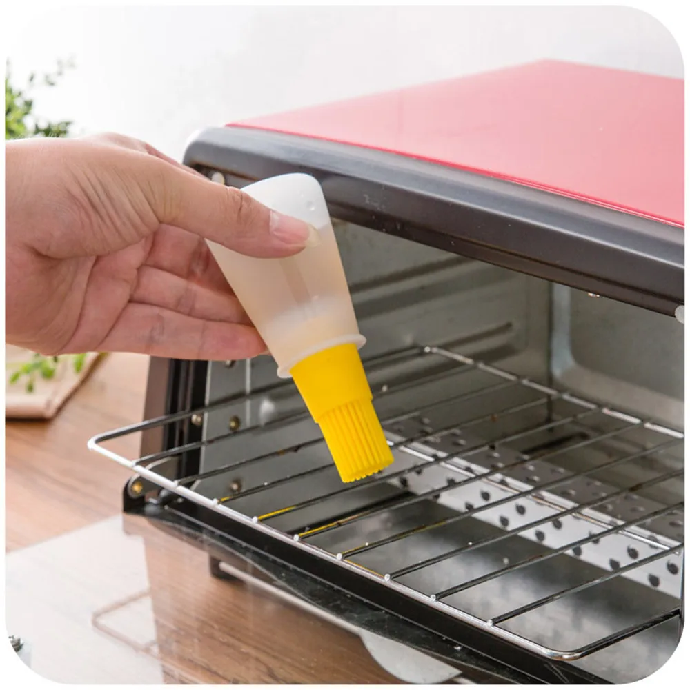 Pancake Baking Basting Oil Control Brush Silicone Butter Brush with Oil Bottle High Temperature Resistant BBQ Tool Oil Brush