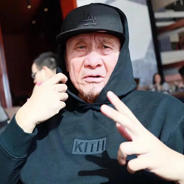 Толстовка KITH с логотипом очень странные дела для мужчин и женщин|Толстовки