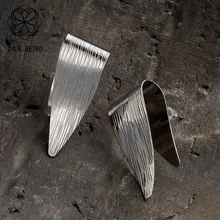 Серебряные серьги-гвоздики из тяжелого золота для женщин, трендовые металлические очаровательные цветочные серьги, геометрические модные ювелирные изделия, аксессуары HE146