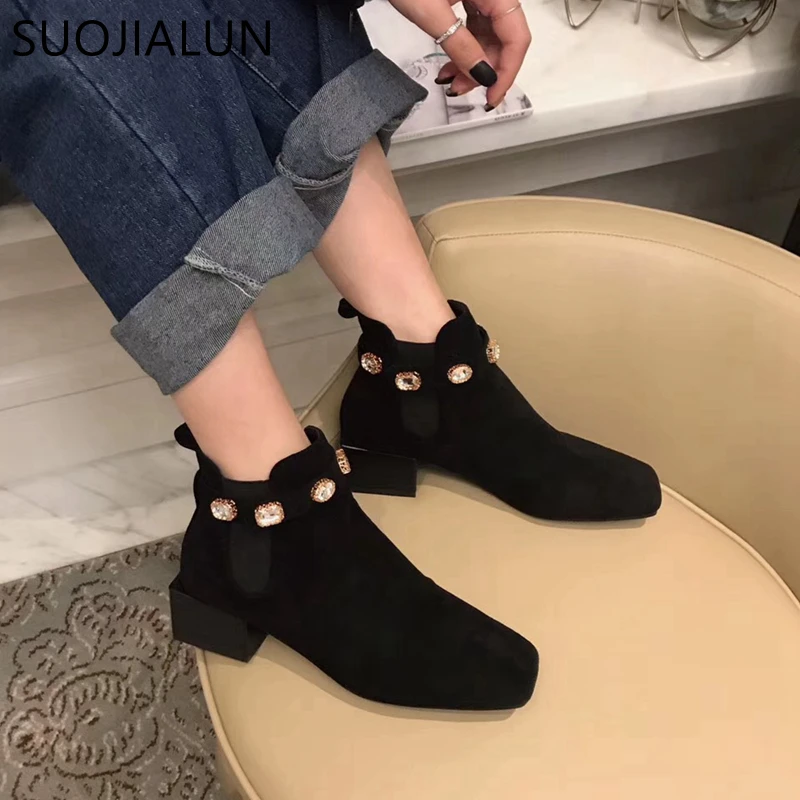 

SUOJIALUN Women Autumn Winter Flock Ankle Boots Fashion Brand Crystal Slip-on Martin Boot Square Heel Solid Casual Short Boot