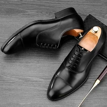 Fashion Luxury Designer Men Dress Shoes Genuine Leather Casual Shoes Round Toe Trend Male Shoes For Wedding Suit Shoes Fashion Luxury Designer Men Dress Shoes Genuine Leather Casual Shoes Round Toe Trend Male Shoes For Wedding Suit Shoes