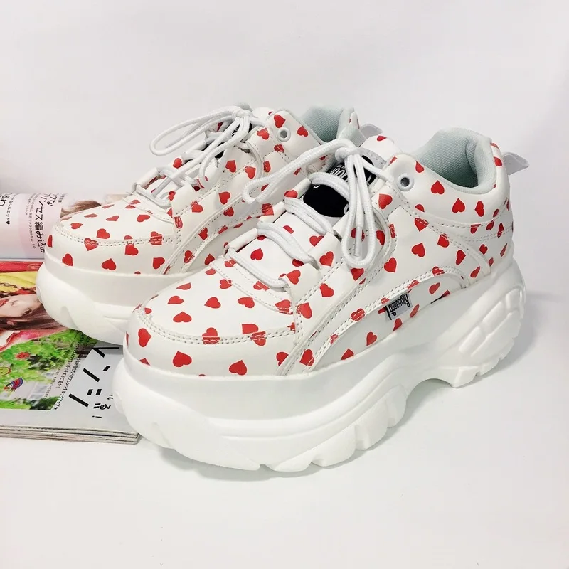 Женская Повседневная обувь Новые кроссовки на толстой подошве Модная