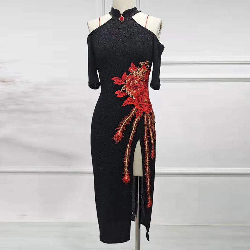 

Latin Dance Dress Chinese Style Cheongsam Performance Costume Sexy Latin Dance Practice Clothes Red and Black Dresses DQL2211