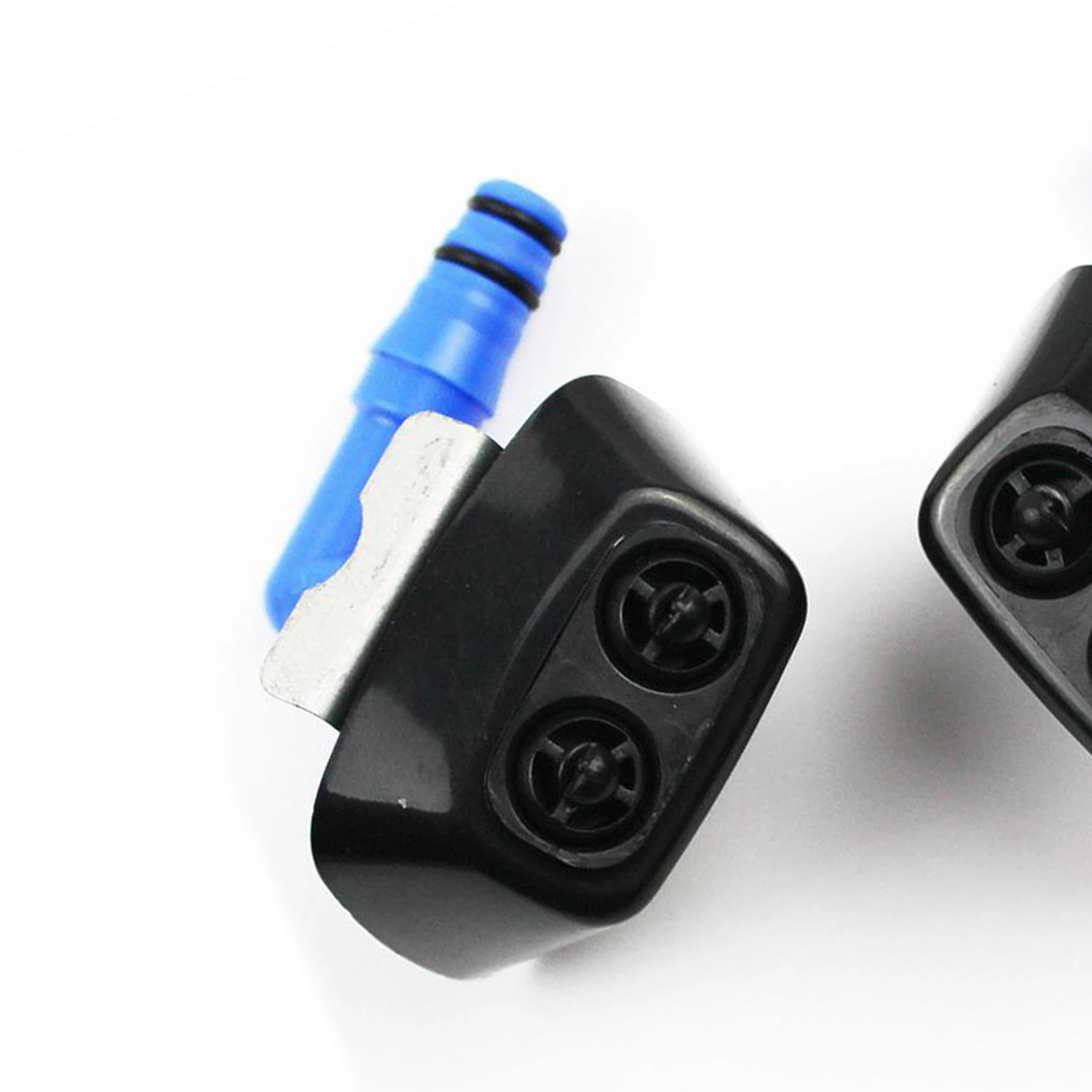 2pcs Bumper Headlight Washer Sprayer Nozzle Jet Fit for Saab 9-3 03-12