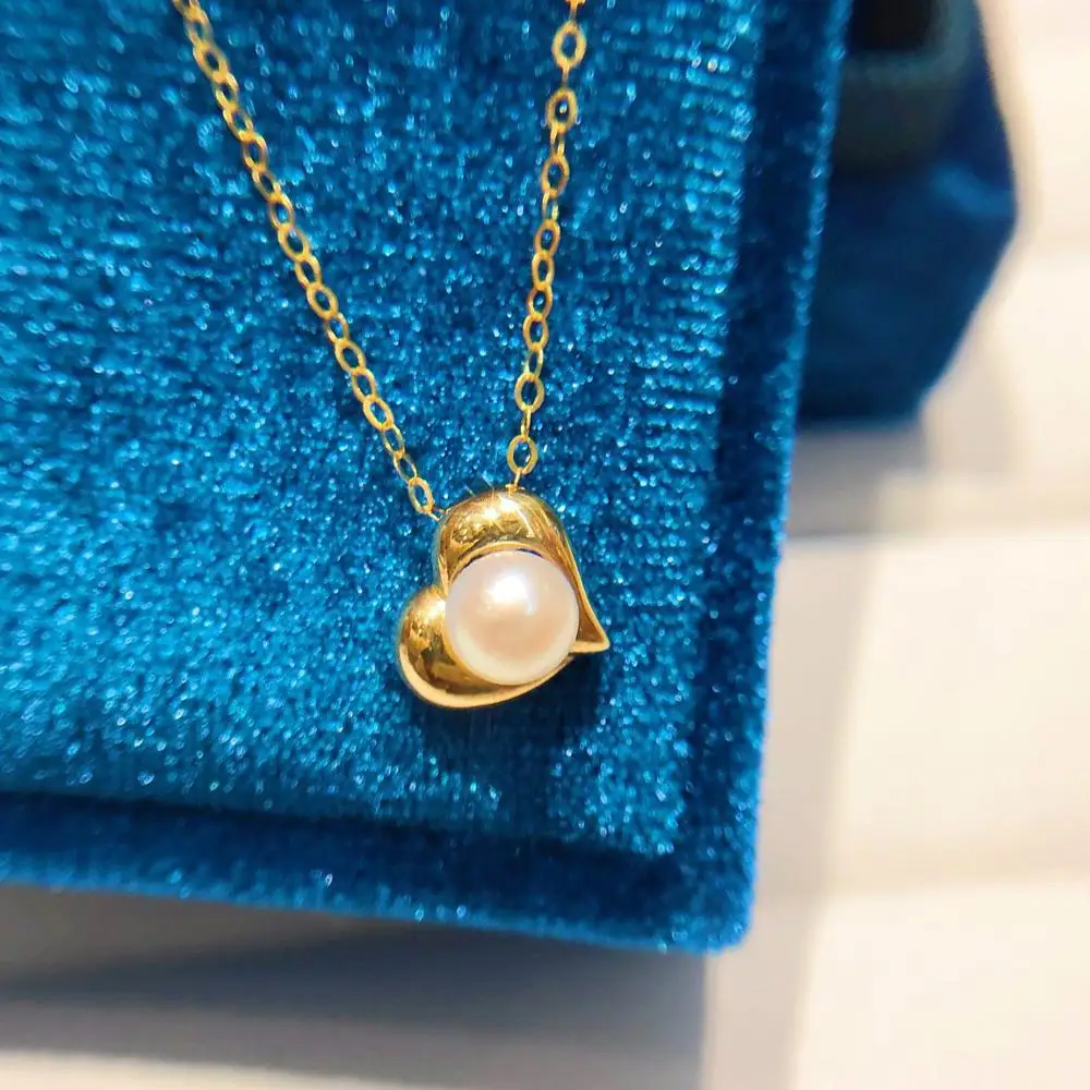 

MADALENA SARARA 7-8mm Perfectly Round Natural White Pearl Women Necklace Freshwater Pearl 18K Gold Chain Heart Pendant Necklace