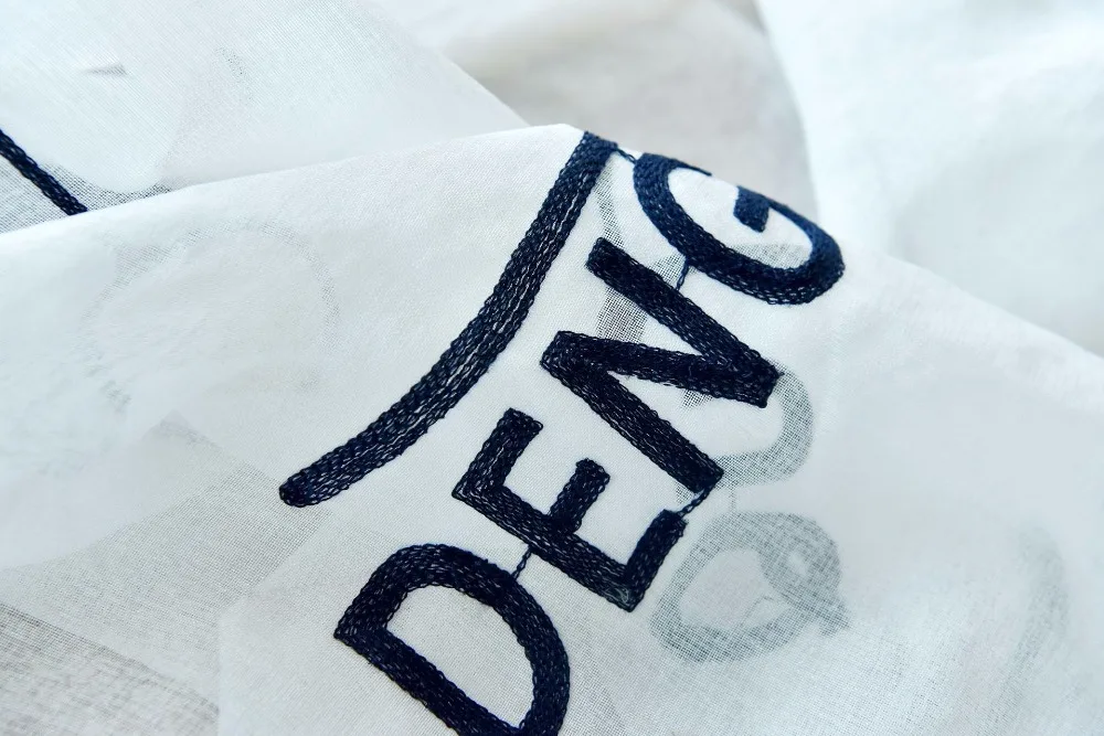 11244137840_1042572061