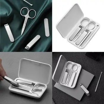 

5 Pcs Toenail and Fingernail Clippers Nail Clippers Set Ear Wax Cleaner Manicure Nail Clippers Pedicure with Travel Case
