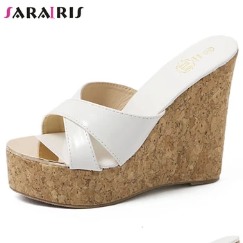 

SaraIris New Arrival Female Sweet Daily slip-on Platform Slippers Heeled Slippers Women Fashion Super High Wedges Shoes Woman
