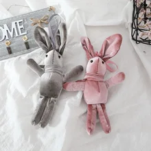Lapin en peluche en velours de 20CM, jouet mignon pour bébé, robe, pendentif clé, poupées, cadeaux de saint valentin, décor de fête d'anniversaire et de mariage