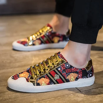 

2020 summer and autumn new medusa printed low-top men's shoes small white shoes beauty head tide brand casual sneakers