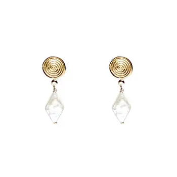 

Lii Ji Diamond Shape White Color Freshwater Pearl Earrings 925 Sterling Silver Gold Plated Stud Earrings