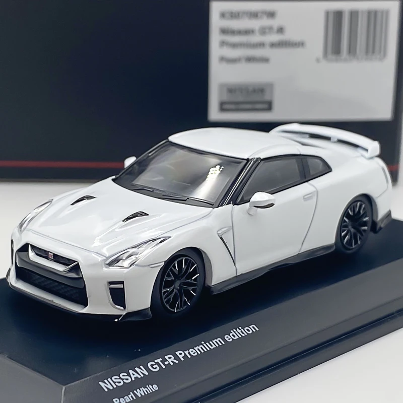 

Kyosho 1:64 NISSANN GT-R 50 Anniversary edition Collection Metal Die-cast Simulation Model Cars Toys