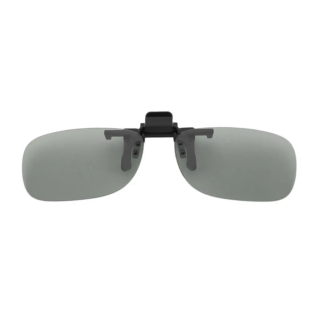 Professional 3D Light Weight Man Woman Clip On Type Passive Circular 3D Glasses Clip For 3D TV Movie Cinema Professional 3D Light Weight Man Woman Clip On Type Passive Circular 3D Glasses Clip For 3D TV Movie Cinema