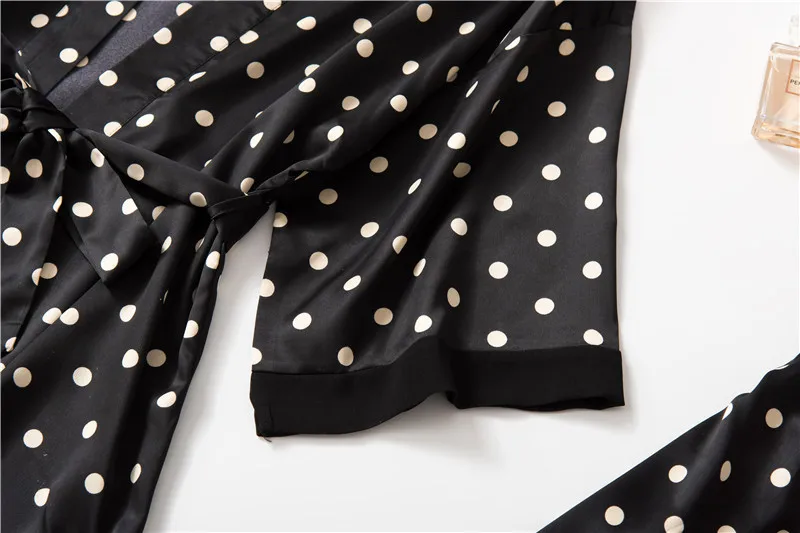 12969756699_1992033555