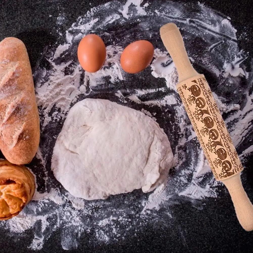 

New Embossed Rolling Pin Halloween Wooden Rolling Pin with Pumpkin Bat Spider Pattern Kitchen Tools Baking tools