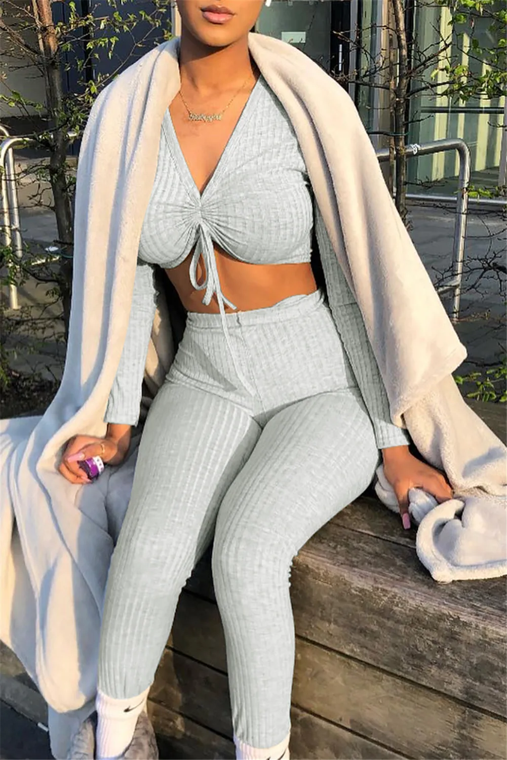 Fashion Brand New Autumn Women Knit Crop Top Lounge Wear Suit Ladies 2pcs Tracksuit Set Casual Long Pants