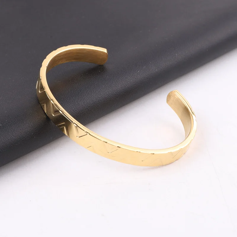 New Design High Quality 316L Stainless Steel Bangle CZ Pave Crown Charms Bracelet Set Men Jewelry Gift - Image 3