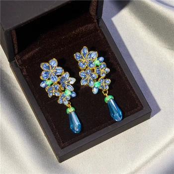 

Golden Blue Flower Women's Earrings Zircon Delicate Engagement Wedding Jewelry Valentine's Day Gift Jewelry Wholesale