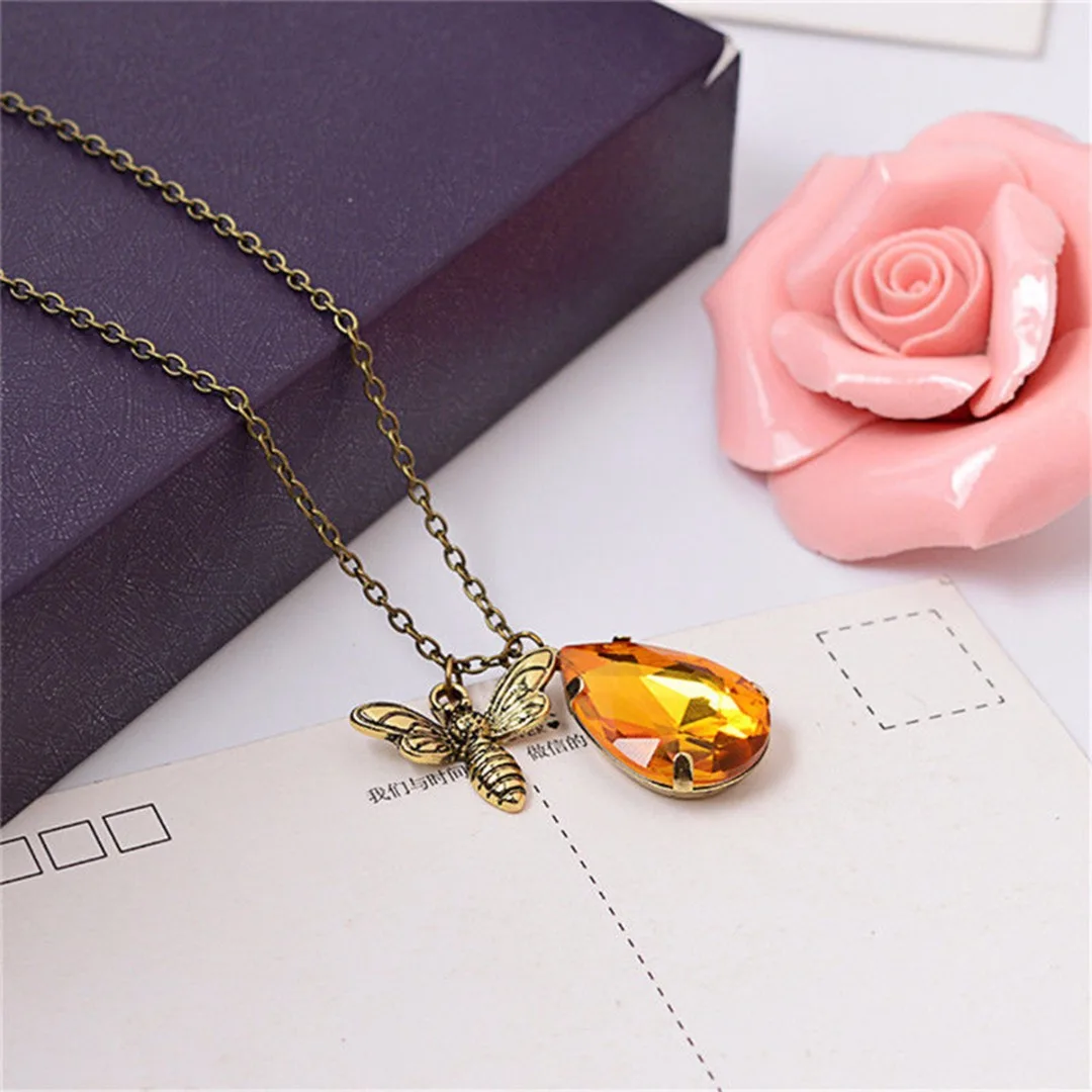 Charm Jewelry Yellow Rhinestone Crystal Honey Bee Pendant Necklace Gift