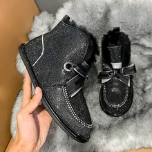 Rimocy с украшениями в виде кристаллов Женские снегоступы теплые удлиненном плюше; ботильоны на низком каблуке с бантом на носке; роскошные стразы обувь Mujer