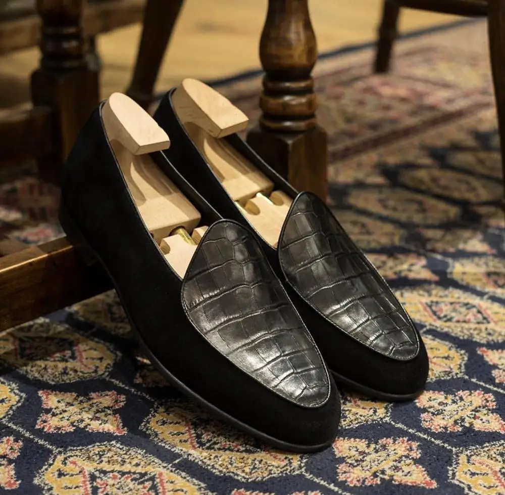 

Fashion Crocodile Pattern and Suede Patchwork Men Loafers Smoking Men Moccasins Flats Formal Wedding Dress Shoes Casual Man