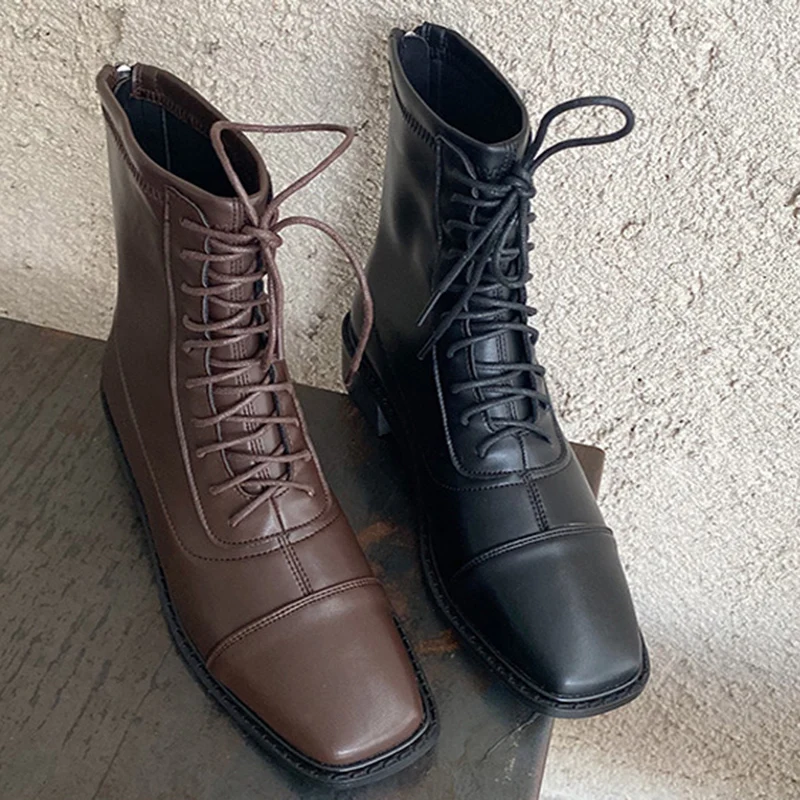 Трендовые женские зимние ботинки челси 2020 на высоком квадратном каблуке