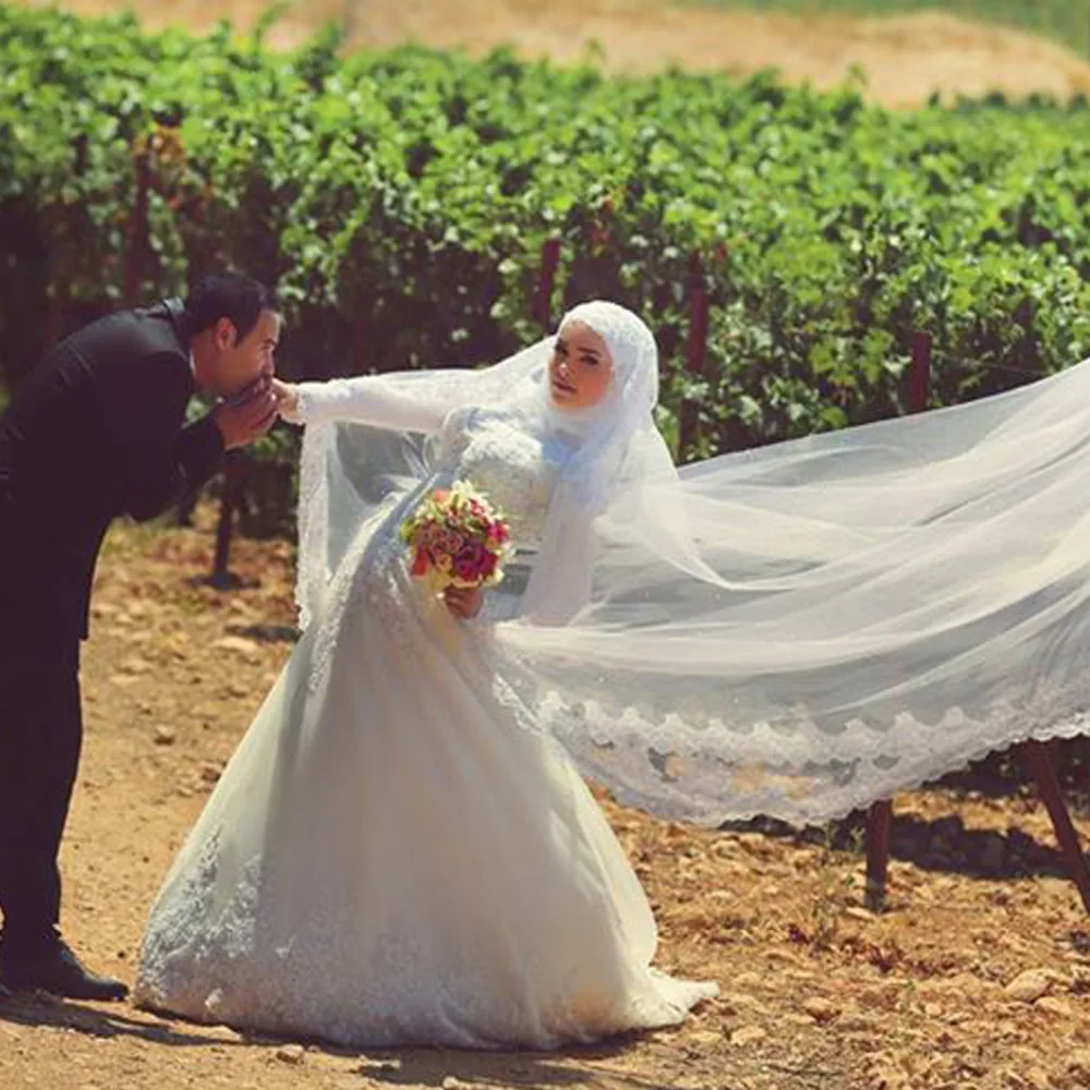 

Vestido De Festa Longo Long Sleeve Muslim Custom Court Train Crystals Fashionable Bridal Gown 2018 mother of the bride dresses