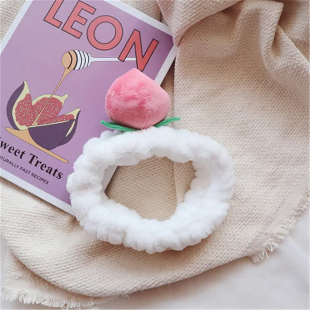 White Peach Повязка на голову из кораллового флиса с бантом для макияжа для женщин, женская маска для мытья лица, косметическая повязка на голову, эластичные мягкие аксессуары для волос в виде тюрбана - Цвет: White Peach