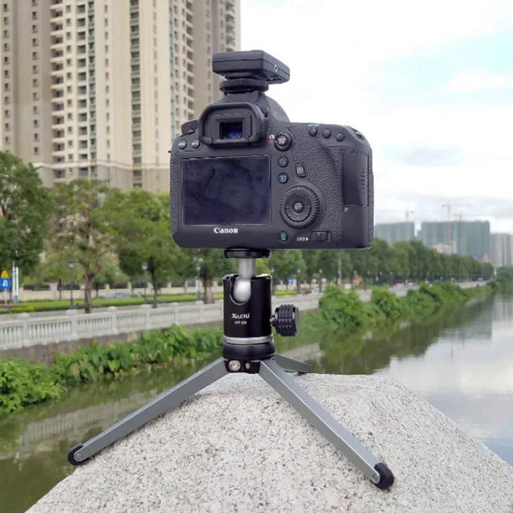 Mini Table Top Tripod with Ballhead