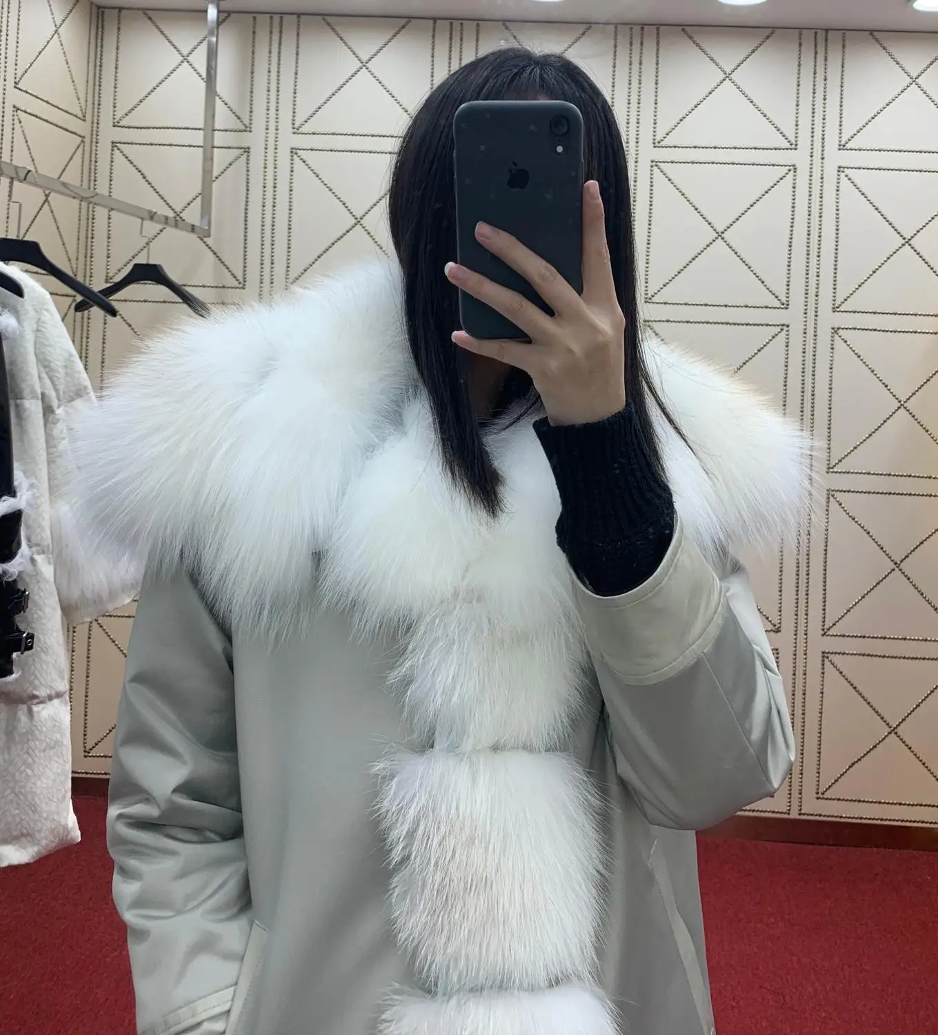 Женские пальто с натуральным лисьим мехом, зимние Роскошные куртки с воротником из лисьего меха и утиным пухом, теплые парки с большим отворотом из белого утиного пуха