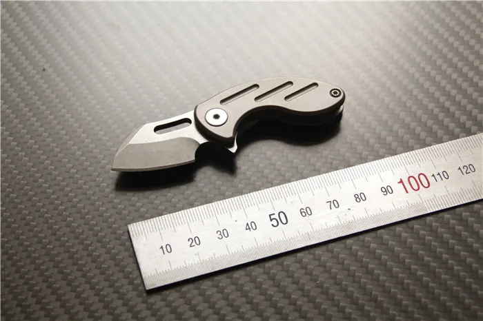 

Outdoor EDC MINI Knife Folding Car Key Titanium Alloy Multifunction Mini Express Unpacking S35vn