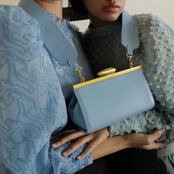 

Bag 2020 New Fashion Brand Summer Messenger Bag Stereo Advanced HandBag Wide Shoulder Strap Women's Shoulder Bag RMXI