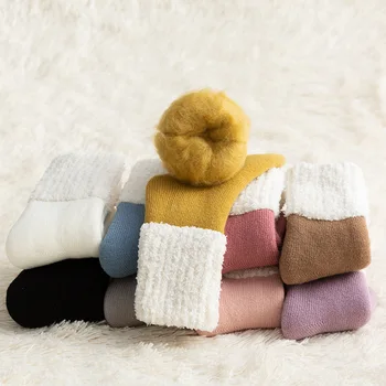 

Fashion Socks Winter Warm Women Colored Cotton Plus Velvet Thickening Socks Breathable And Sweat-absorbing Mid Sock