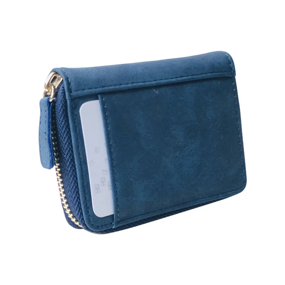 4 - QQQ90626081_1003303568589709359