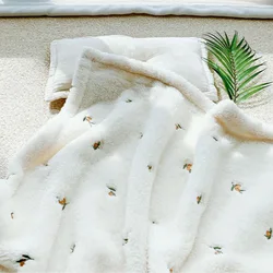 Cozy Soft Flannel Baby Blanket - Warm Infant Swaddle Wrap and Bedding Cover - 125x90CM (Olives)