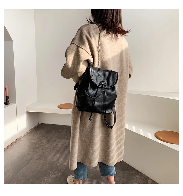 Women's Fashion Soft Leather Backpack With Chain Female Large Capacity Geometric Backpack Purse Girls Travel Bags Black Wine red (16)