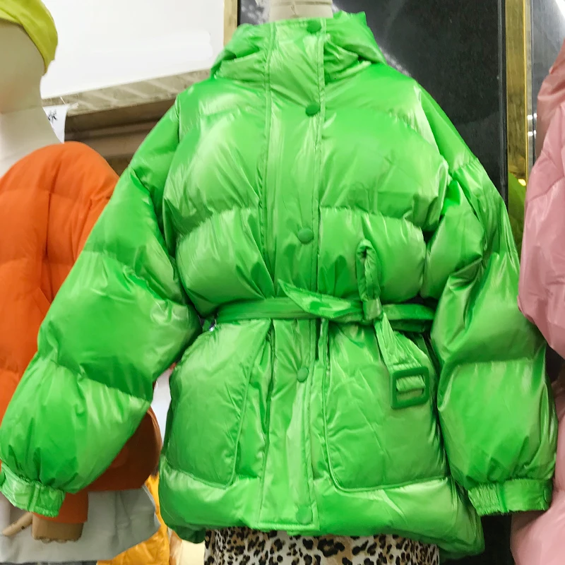 

2020 new fashion down cotton hooded parkas for women bright five colors winter women warm coat jacket with Adjustable Waist M207