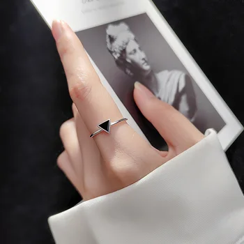 

Trusta Women 925 Sterling Silver Ring Fashion Jewelry Black Triangle Cocktail Rings Sizable 5 6 7 Girls Kids Xmas Gift DS225