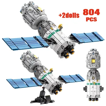 

Creator Technic Lunar Probe Model Building Blocks Classic Movie Airship City Model Cosmonaut Figures Bricks Toys For Children