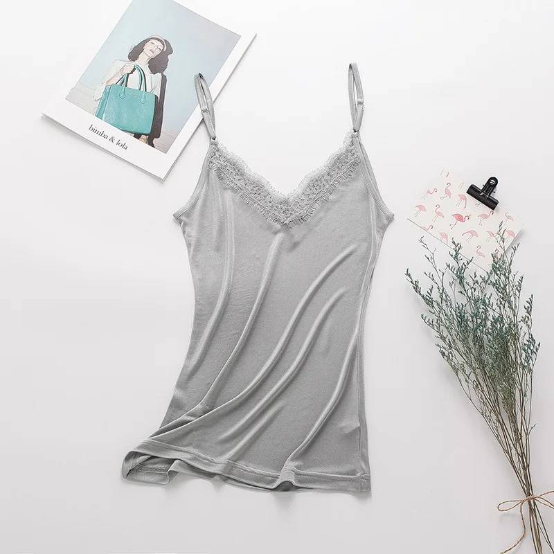 8890483273_243585275